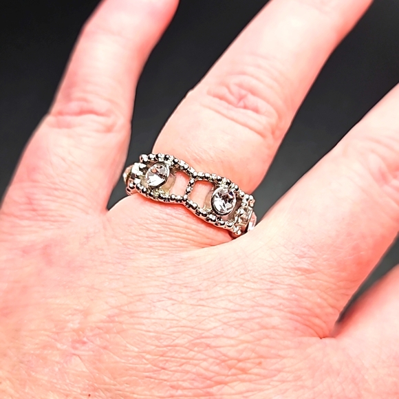 Y2K Sterling Silver Ring Size 7 Marked 925 with Rhinestones - Picture 6 of 6